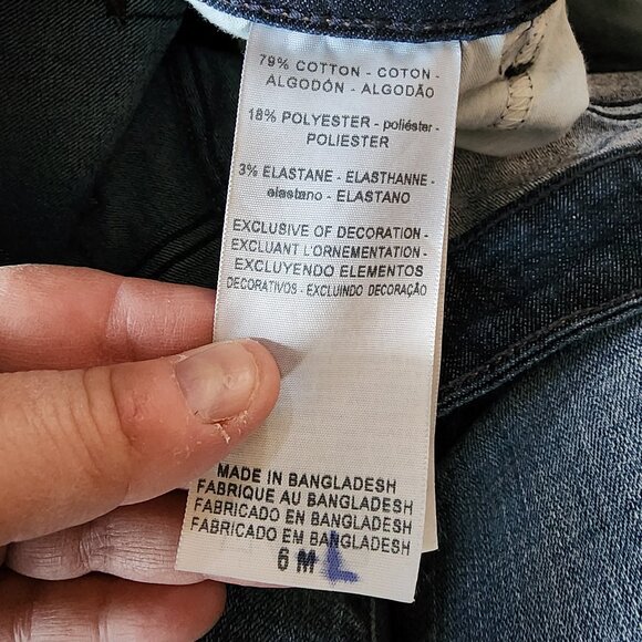 Denizen from Levi's Dark Wash Modern Bootcut Jeans Size 6 - Picture 12 of 16